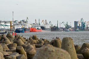 Į Klaipėdos uostą nebeįleidžiami laivai su Rusijos vėliava
