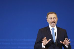 Vokietija skirs karinės paramos Ukrainai už daugiau nei 1 mlrd. eurų