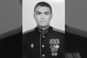 Krito dar vienas: Ukraina likvidavo Rusijos desantinio laivo „Cezaris Kunikovas“ kapitoną