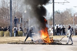 Švedijoje per neramumus nukentėjo kelios dešimtys žmonių