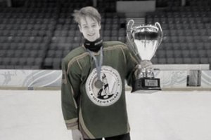 Netektis Lietuvos ledo ritulio bendruomenėje: mirė vos 16-metis „Geležinio vilko“ auklėtinis