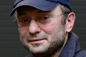 Prašo teismo leidimo sulaikyti 300 mln. eurų vertės rusų oligarcho S. Kerimovo superjachtą