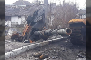 Parodė nuotraukas, kas liko iš Rusijos tankų divizijos kolonos – vaizdas įspūdingas