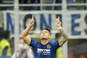 Milano derbį laimėjęs „Inter“ tapo pirmuoju Italijos taurės finalininku