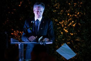 A. Blinkenas ragina Izraelį ir palestiniečius „nutraukti smurto ciklą“