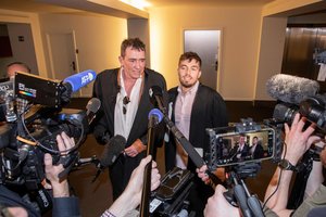 Belgijoje prasideda įtariamų Paryžiaus atakų bendrininkų teismas