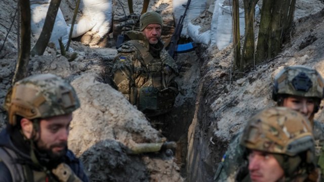 Plieno gamyklą ginantys Ukrainos kariai kreipėsi į pasaulio lyderius: prašo juos evakuoti