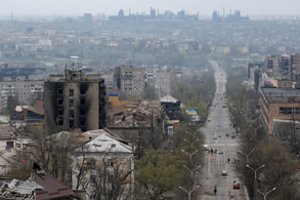 Ukraina siūlo Rusijai surengti derybas apsiaustame Mariupolyje