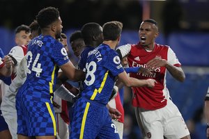 Rezultatyviame Londono derbyje „Arsenal“ įveikė „Chelsea“ vienuolikę