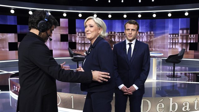 E. Macrono kirtis prezidento rinkimų debatuose: apkaltino M. Le Pen priklausymu nuo Kremliaus 