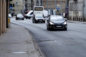 Eismo ekspertas: „Kad ir kiek ieškotum alternatyvų, šiuo metu Vilniuje patogiausia transporto priemonė yra viena“