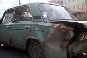 Kaip į Rusijos invaziją į Ukrainą sureagavo Europos automobilių gamintojai: sankcijos, visuomenės pyktis ir tiekimo sutrikimai