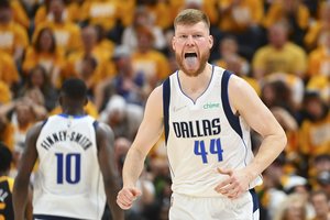 „Mavericks“ įsibėgėja: be L. Dončičiaus vis dar žaidžiantis Dalaso klubas persvėrė serijos rezultatą
