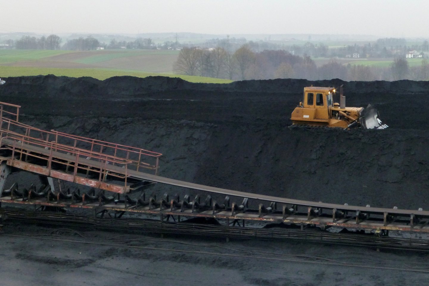 Lenkijos pietuose esanti anglių kasykla.<br>Reuters/Scanpix nuotr.