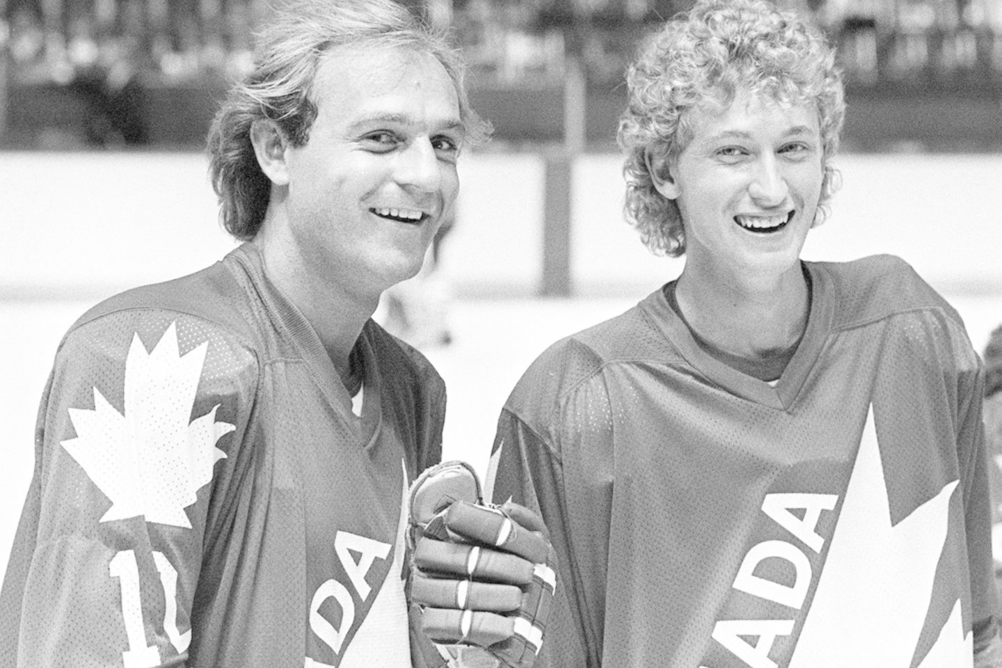 G.Lafleur (kairėje) ir Kanados ledo ritulio karalius W.Gretzky (1981).<br>AP/Scanpix nuotr.