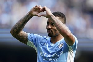 Įvarčių lietus „Premier“ lygoje: „Manchester City“ brazilas pasižymėjo „pokeriu“