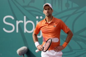 Serbijoje – N. Džokovičiaus katastrofa: lemiamo seto metu liko su „riestainiu“