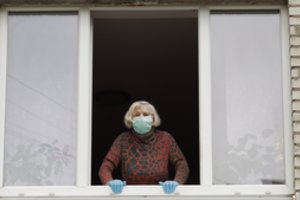 Tokio atvejo dar nebuvo: moteris koronavirusu antrąkart užsikrėtė per rekordiškai trumpą laiką