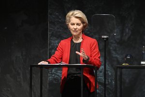 U. von der Leyen Indijoje: karas Ukrainoje turės pasekmių ir Azijai