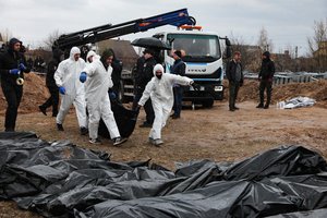 Rusijos kareivių išprievartautų moterų kūnus išvydę medikai liko nustėrę: detalės tiesiog stingdo