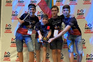 Lietuvos moksleivių komanda „Lituanica X“ – pasaulio robotikos čempionato laureatai
