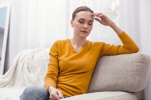 Ilgalaikis stresas: psichologas aiškina, kaip suvaldyti šią būseną karo akivaizdoje