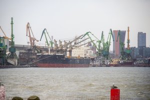 Prezidentūra: Lietuva galėtų gabenti ne tik Ukrainos grūdus