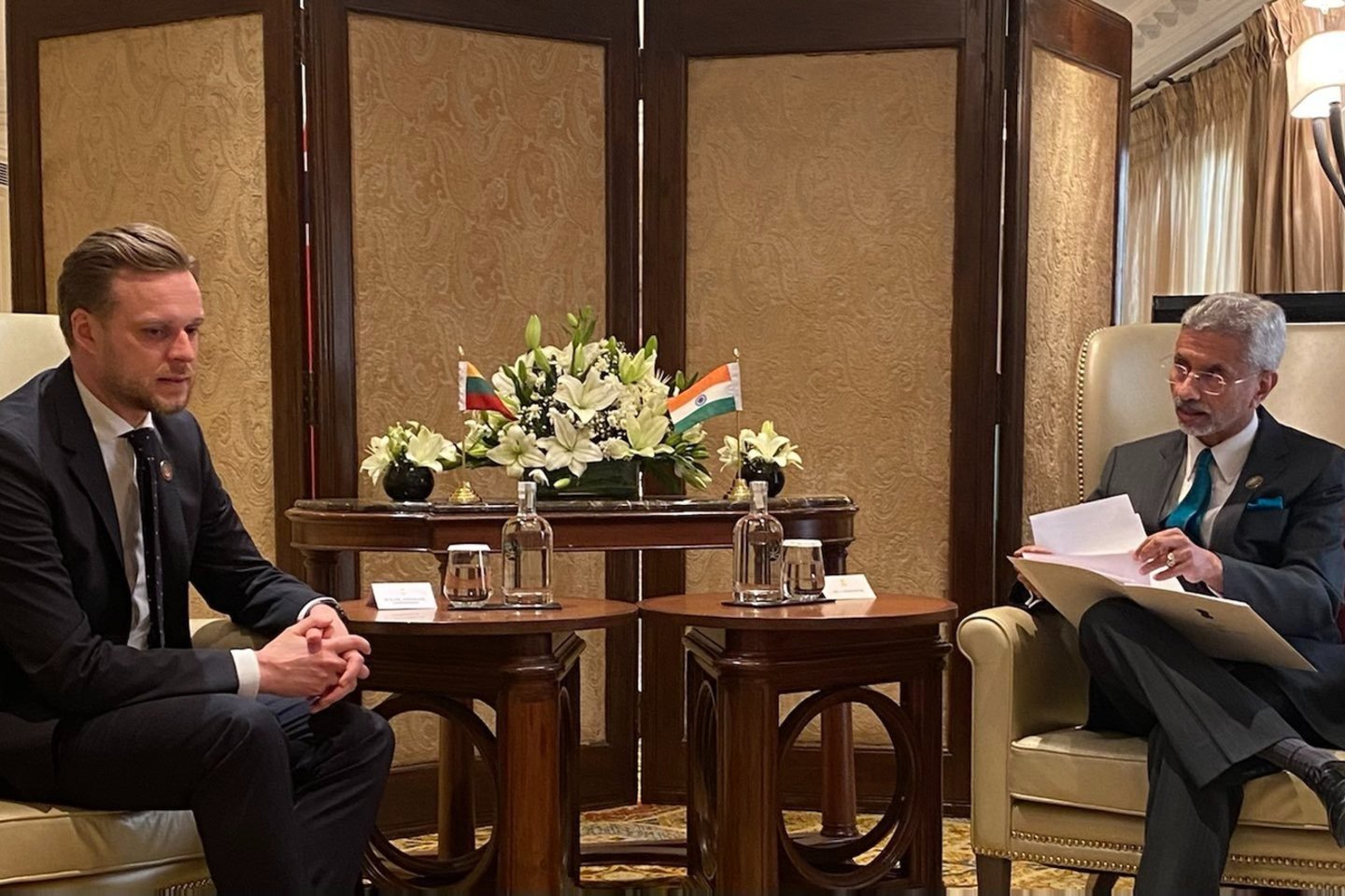 Užsienio reikalų ministras Gabrielius Landsbergis ir Indijos išorės reikalų ministras Subrahmanyamas Jaishankaras. <br>URM nuotr.