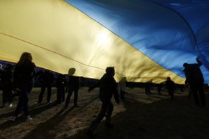 Kilus diskusijoms apie Ukrainos gelbėtojų etiketes tik prisiklijavusius lietuvius, eksperto vertinimas