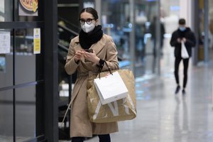 Ekonomistas apie besiformuojančius debesis Lietuvos ekonomikoje: kas ir kodėl lėtins augimą