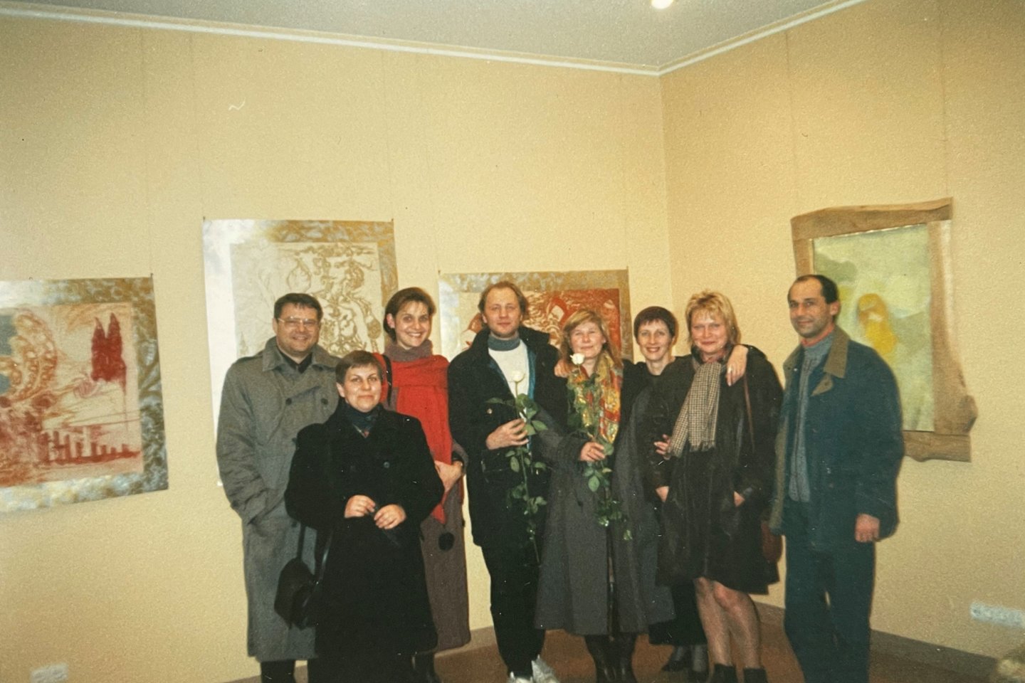 M.M.Danys su Raimonda Baiteikaite ir Jūrate Baranova grafikos parodos atidaryme, 2000 m.<br>Nuotr. iš asmeninio archyvo