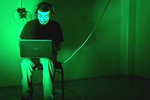 Perspėja: vis didesne teroro grėsmė Europoje tampa interneto įkvėpti ultradešinieji