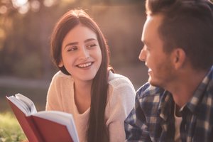 3 vyrai pagal Zodiako ženklą, kuriems patinka tik protingos moterys