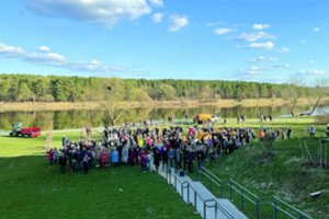 Prie Nemuno kuria sodą – Vilniuje žydinčios sakuros užkrečia 