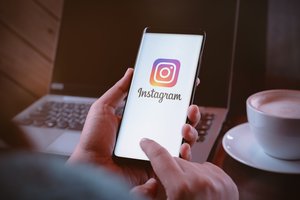 „Instagram“ testuoja „TikTok“ funkciją: iš savo nuotraukų ir vaizdo įrašų susikursite filmuką