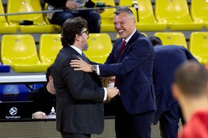 „Bayern“ lyderis nusilenkė Š. Jasikevičiui ir A. Trinchieri: „Jie yra geriausi Europos krepšinio treneriai“