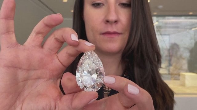 Ženevoje – išskirtinis aukcionas: parduos didžiausią deimantą, kurio vertė siekia net 30 mln. dolerių