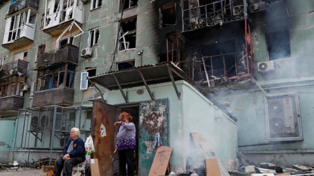 Mariupolio gyventojai praranda viltį: mieste viskas sugriauta, kur kreiptis dėl išvykimo – nežino
