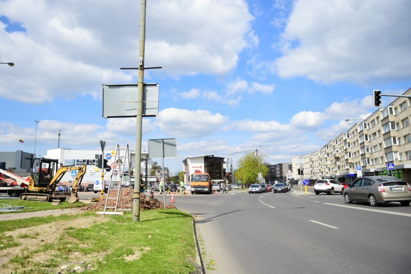 Panevėžyje baigiamas įgyvendinti išmaniųjų šviesoforų įrengimo miesto centrinėje dalyje projektas.<br>R.Ančerevičiaus nuotr.