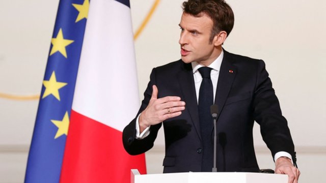 E. Macronas antrą kartą inauguruotas Prancūzijos prezidentu: apžvalgininkai sako, kad laukia sunki kadencija