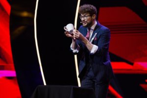 „Lietuvos talentuose“ iliuzionistas A. Frankonis bandys pranokti pats save: triukas su žiurkėnu buvo sudėtingiausias jo karjeroje