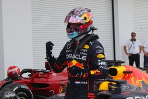 Pirmosiose „Formulės 1“ lenktynėse Majamyje – M. Verstappeno pergalė prieš „Ferrari“ pilotus