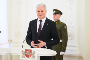 G. Nausėda: kviečiu savivaldybes nesitaikstyti su sovietiniais propagandos reliktais, kurių Lietuvoje dar labai gausu