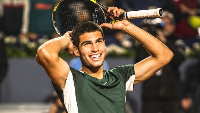 19-metis tenisininkas C. Alcarazas ir toliau skinasi kelią į šlovę: įveikė N. Džokovičių ir R. Nadalį