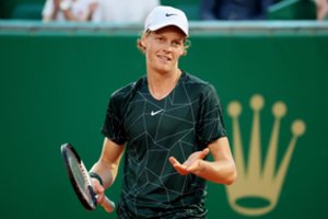 J. Sinneris šoko į agresorės šalies sportininkų pusę: „Man liūdna dėl Rusijos tenisininkų draudimo Vimbldone“