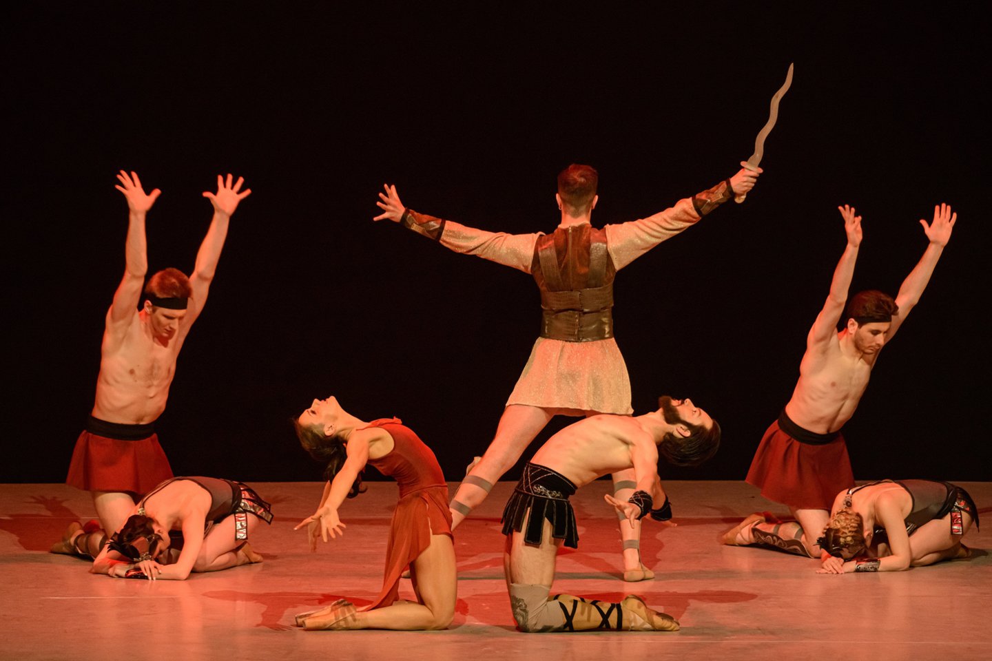 Baleto scenos iš A.Chačaturiano „Spartako“, priminė ukrainiečių kovinį ryžtą.<br>M.Aleksos nuotr.
