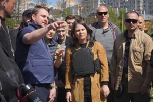 Vokietijos užsienio reikalų ministrė pažadėjo priversti atsakyti Bučos žudynių kaltininkus