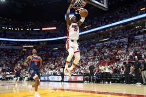 Į savo areną grįžęs „Heat“ klubas triuškinamai laimėjo penktąjį Rytų konferencijos pusfinalio mačą