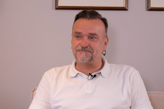 Iš viešumos dingęs D. Martinaitis prabilo apie sveikatą: „Darosi baisu, kai stojiesi ir suvoki, kad viskas traška“
