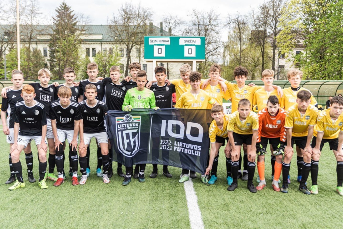  Buvo minimas Lietuvos futbolo 100-metis.<br> LFF nuotr.
